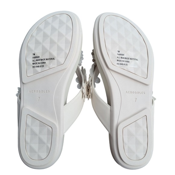 Aerosoles Farrah Womens White Daisy Floral Thong Sandals Flip Flops Size 7M NWOT - Picture 6 of 7